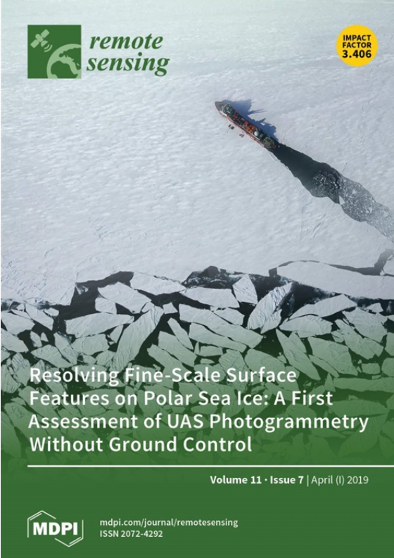 《遙感》封面:“極鷹III號(hào)”拍攝的海冰影像 《遙感》封面:“極鷹III號(hào)”拍攝的海冰影像